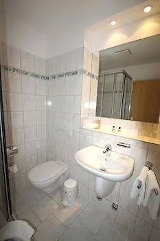 Hotel Idyll Am Wolgastsee